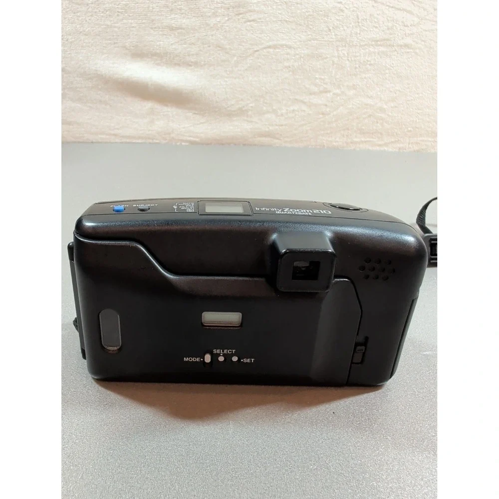 Olympus Infinity Zoom 210 Quartzdate 35mm Film Camera 38-76mm Lens Black AF